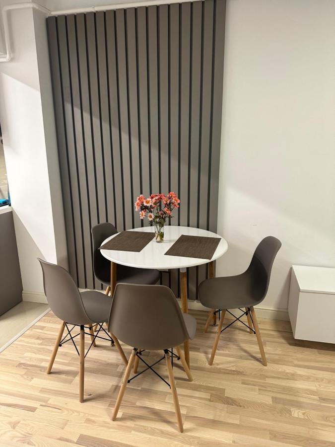 Ferienwohnung Modern Gray / Designed Iasi Exterior foto